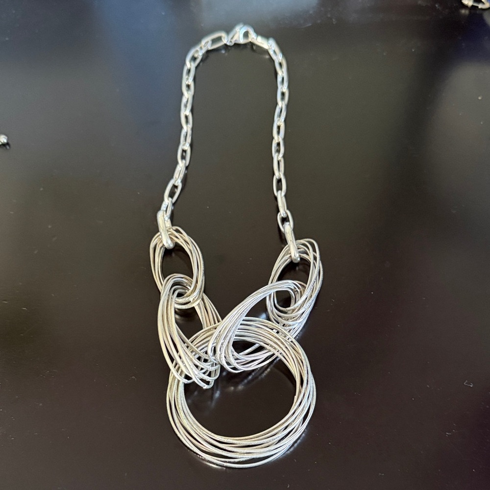 Elegant Silver Necklace